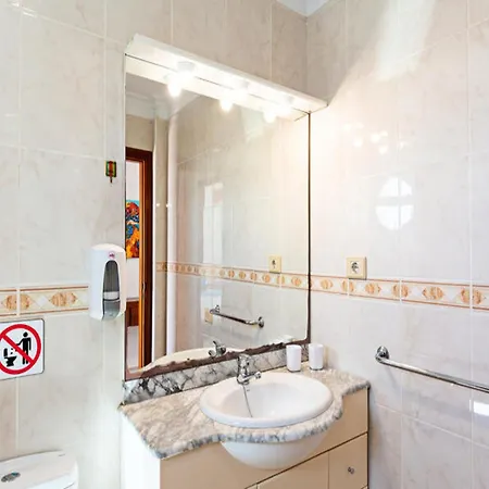 3br - Private Heated Pool - Parking *